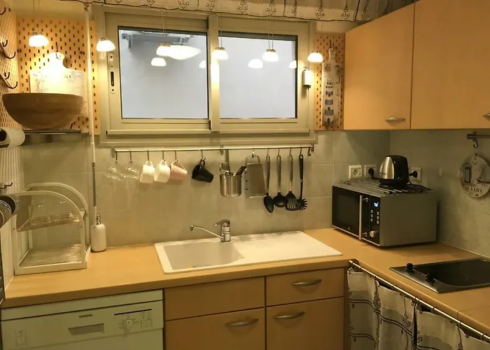 Quiet Flat Next To The *