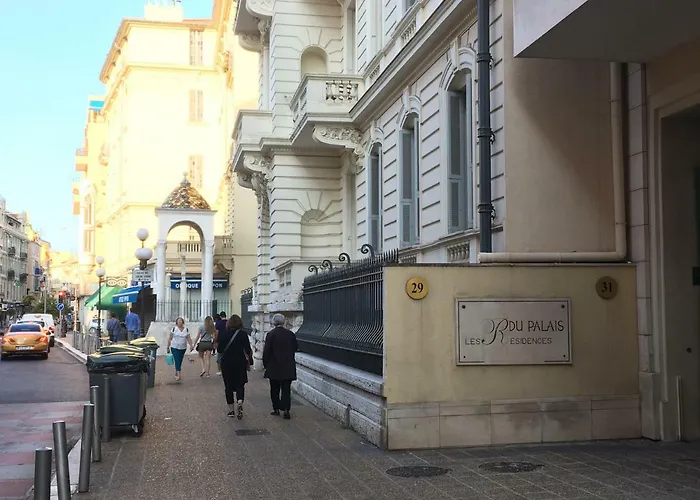 Quiet Flat Next To The *